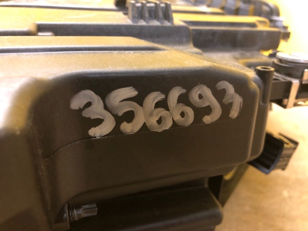 4KE 941 782 | Фара прав. AUDI Q8 E-TRON 19- - Фото 2
