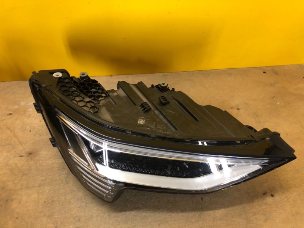 4KE 941 782 | Фара прав. AUDI Q8 E-TRON 19- - Фото 5