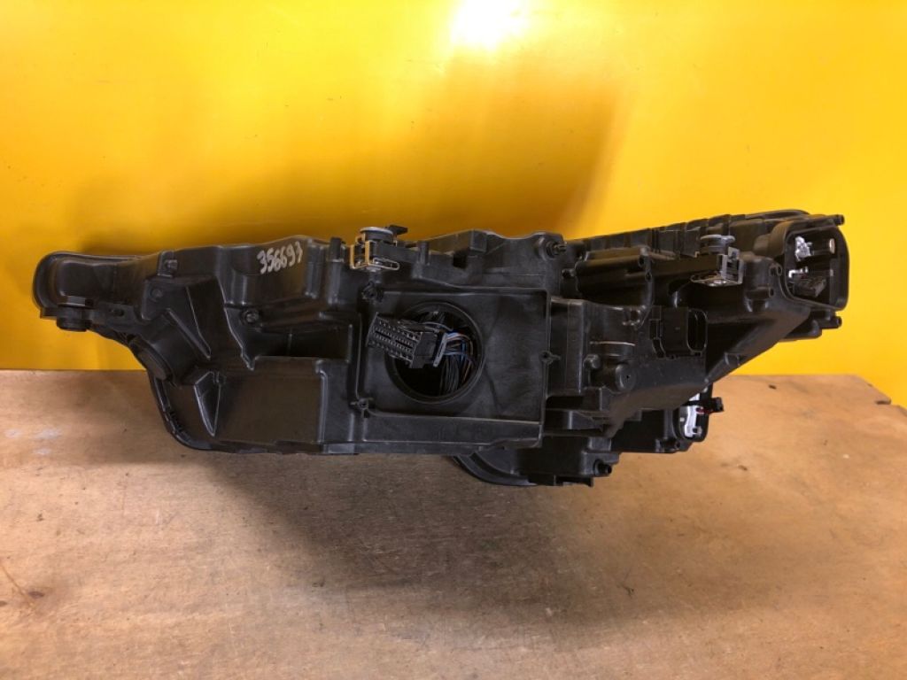 4KE 941 782 | Фара прав. AUDI Q8 E-TRON 19- - Фото 8