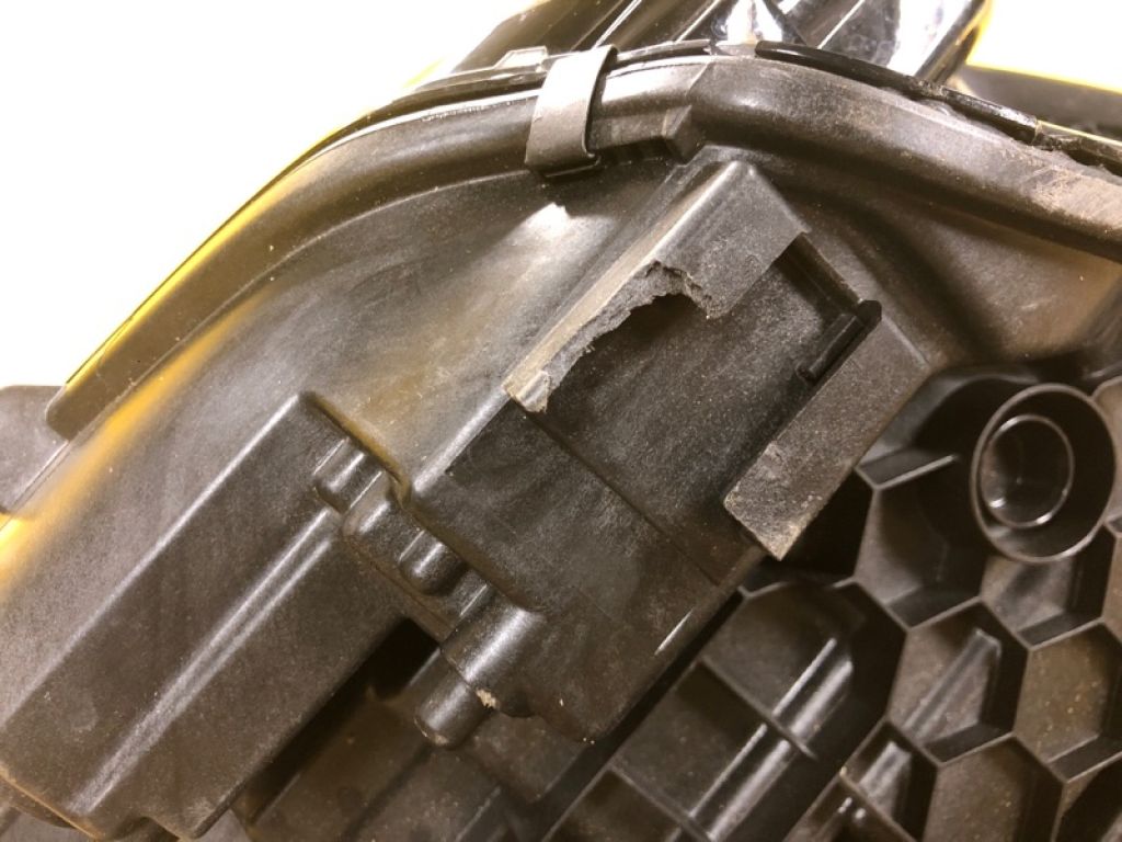 4KE 941 782 | Фара прав. AUDI Q8 E-TRON 19- - Фото 12