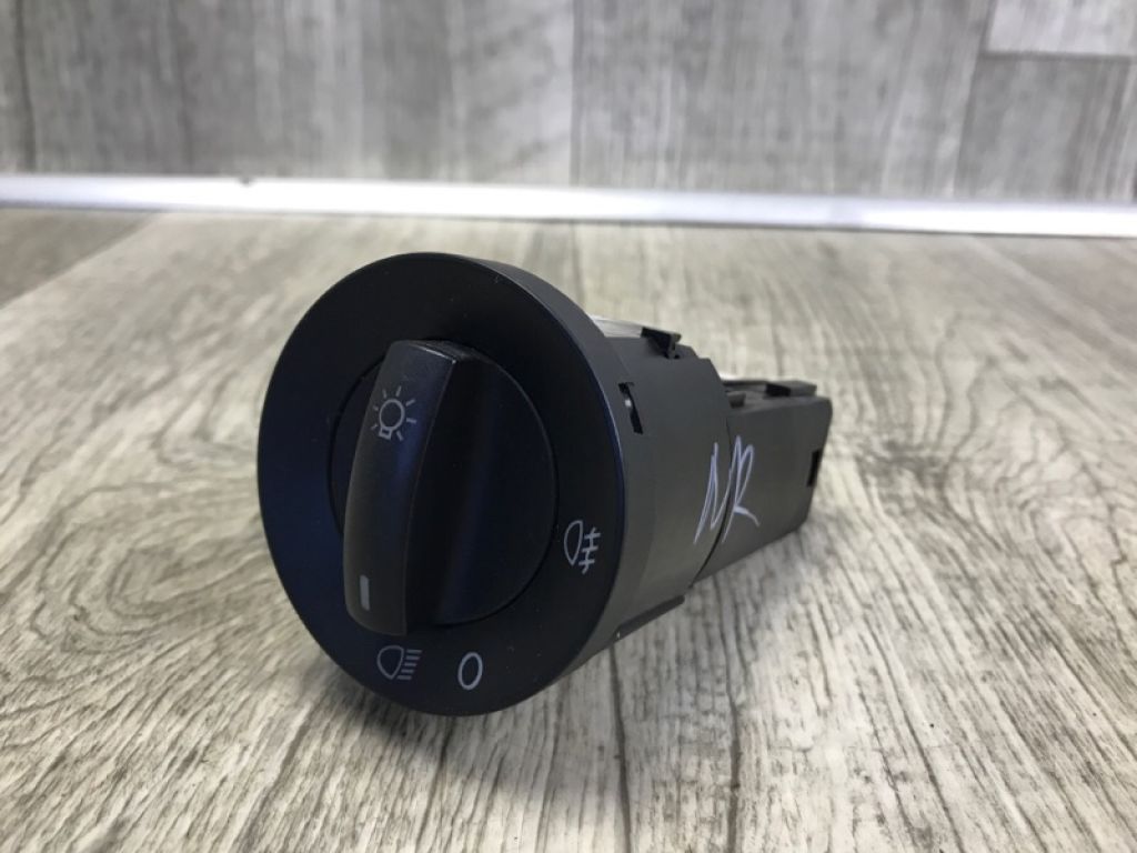 5C6 941 531 D | Блок керування освітленням VOLKSWAGEN JETTA USA 10-17 - Фото 2