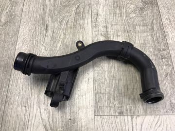 Патрубок системы охлаждения MERCEDES C-CLASS A205 16-21