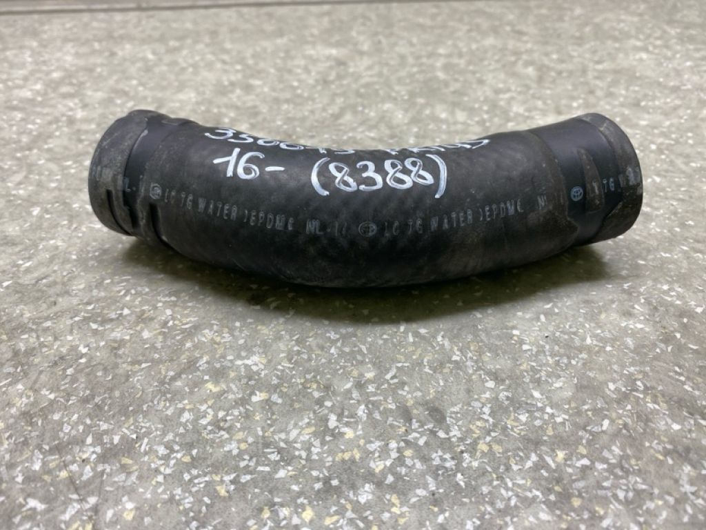 16573-37020 | Патрубок системи охолодження TOYOTA PRIUS 16- - Фото 3