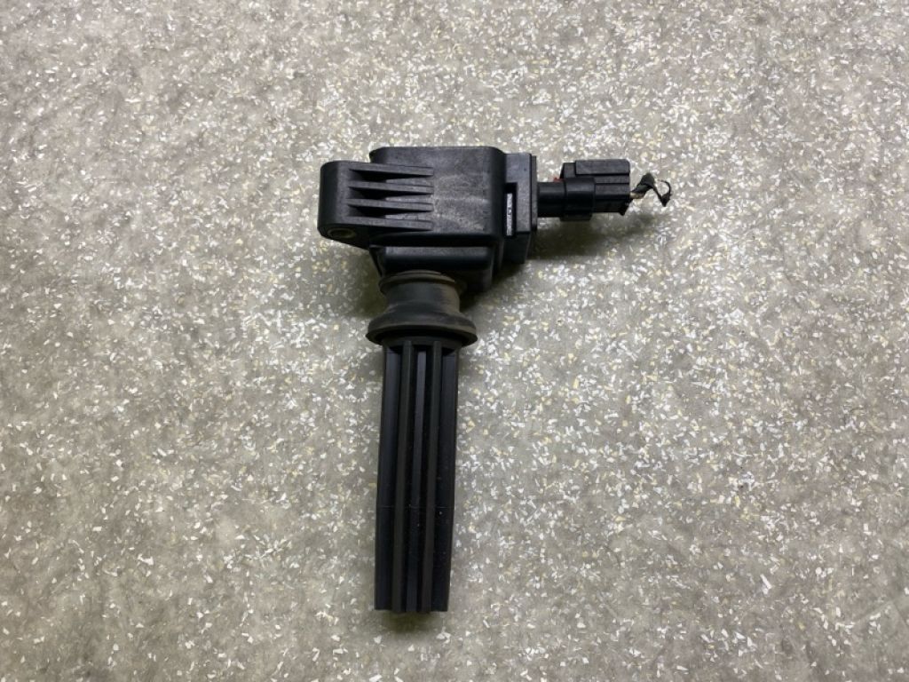 CM5Z-12029-K | Катушка зажигания FORD FOCUS 10-18