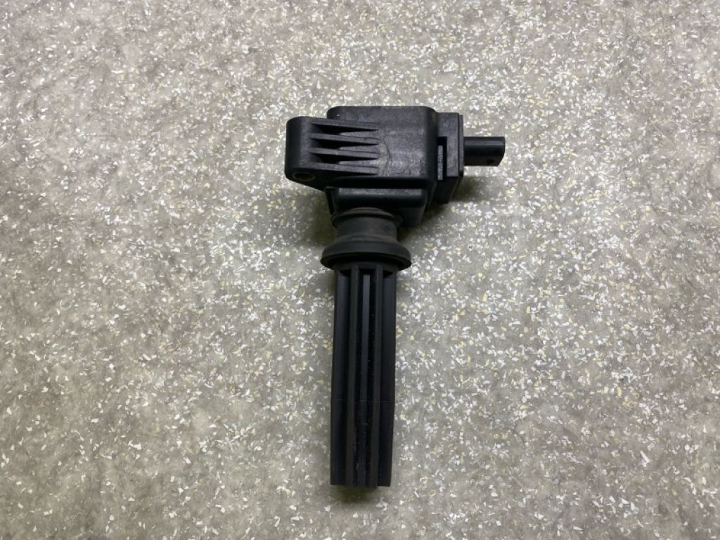 CM5Z-12029-K | Катушка зажигания FORD FOCUS 10-18