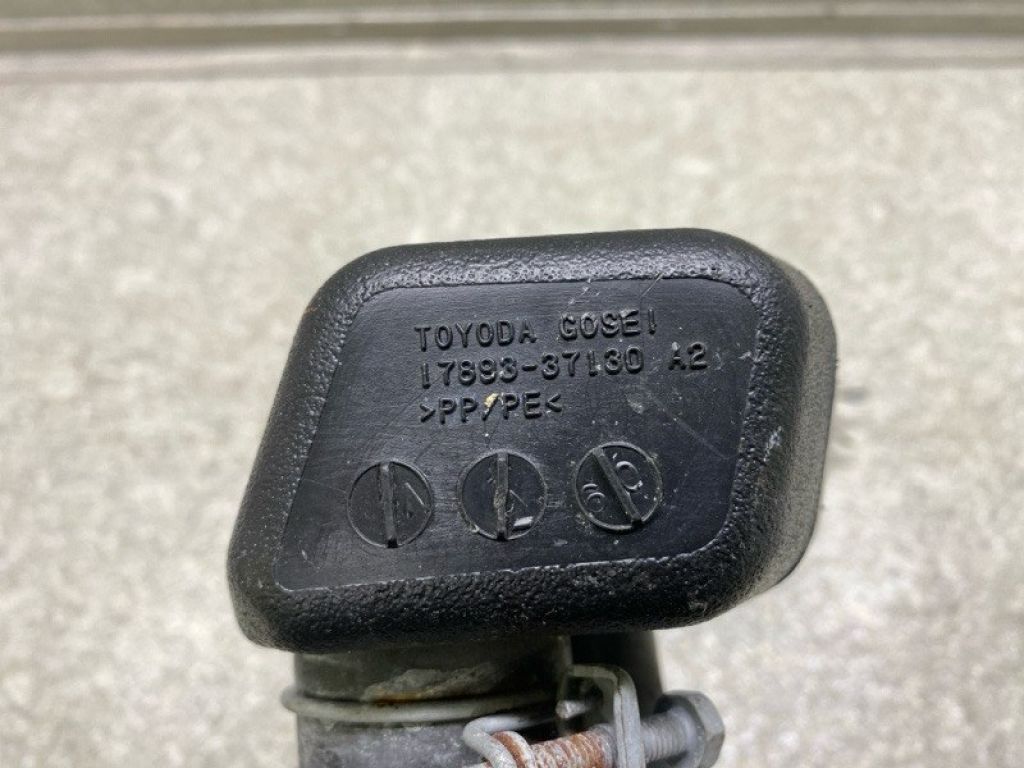 17881-37330 | патрубок повітряного фільтра TOYOTA PRIUS 16- - Фото 4