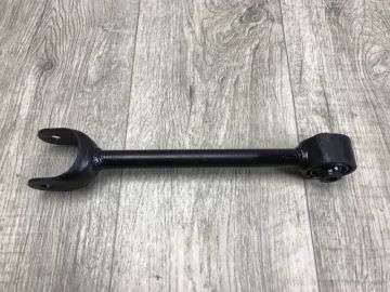 Важіль задньої підвіски поперечний TOYOTA PRIUS 16-