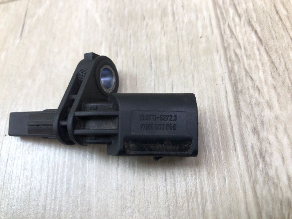 WHT 003 856 | Датчик ABS передн. прав. VOLKSWAGEN JETTA USA 10-17 - Фото 6