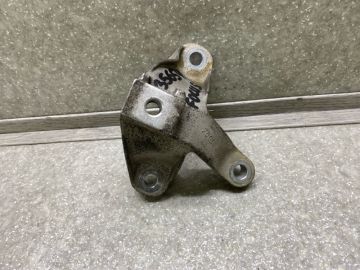 Кронштейн КПП FORD FOCUS 10-18
