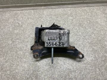 Подушка АКПП TOYOTA PRIUS 16-