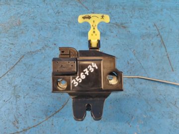 Замок кришки багажника TOYOTA CAMRY 40 06-11