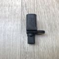 HV6Z-2C190-A | Датчик ABS задн. прав. FORD FOCUS 10-18 - Прев'ю 3