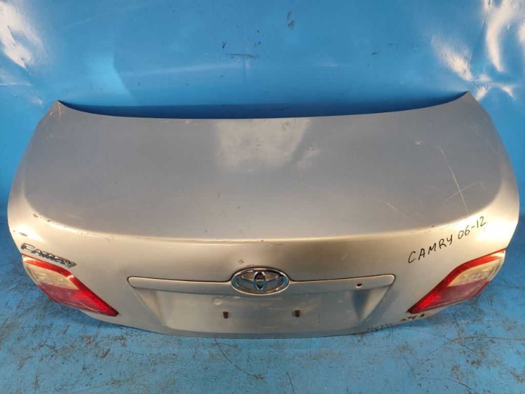6440106280 | Кришка багажника TOYOTA CAMRY 40 06-11 - Фото 2