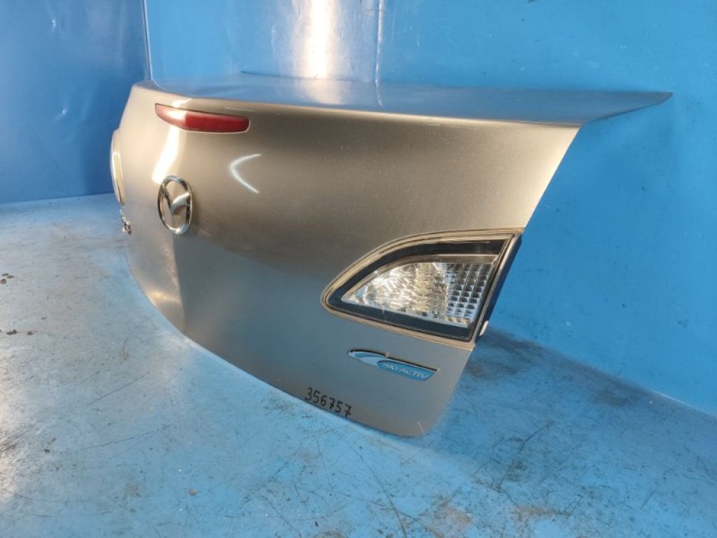 BBY4-52-61XD | Кришка багажника MAZDA 3 BL 09-13 - Фото 4