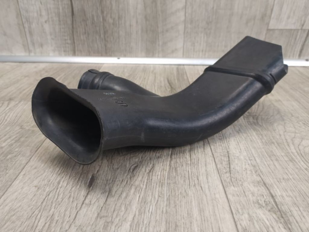 165546N202 | Воздухозаборник NISSAN PRIMERA P-12 01-07