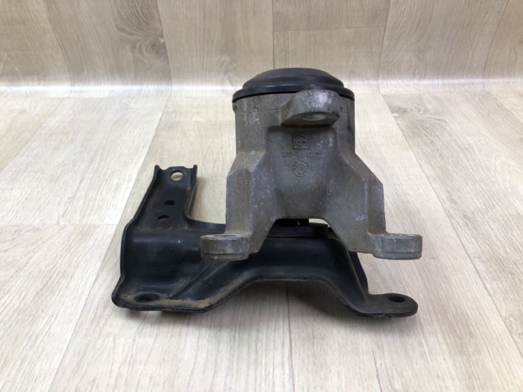 112103KA0A | Подушка двигуна прав. NISSAN PATHFINDER R52 12-21