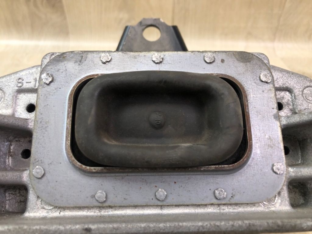 1091A211 | Подушка двигуна прав. MITSUBISHI OUTLANDER GF 12- - Фото 7