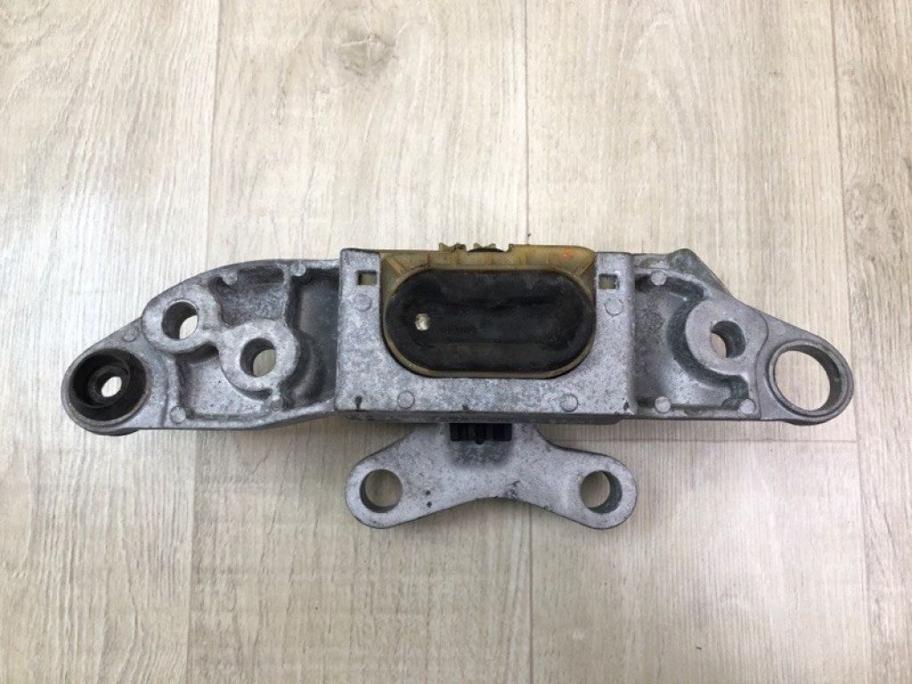 39096914 | Подушка двигуна прав. CHEVROLET CRUZE 15- - Фото 3