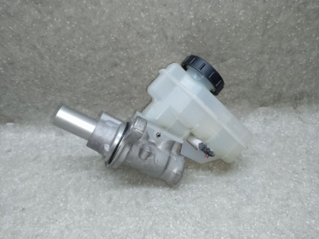 D6010-JK01A | Головний гальмівний циліндр INFINITI FX/QX70 S51 08-17 - Фото 2