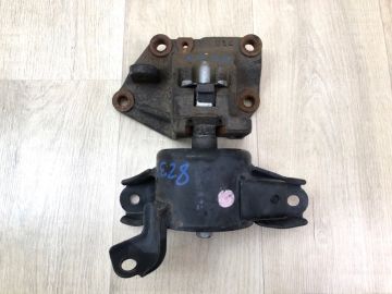 Подушка АКПП лів. HYUNDAI ACCENT RB 10-