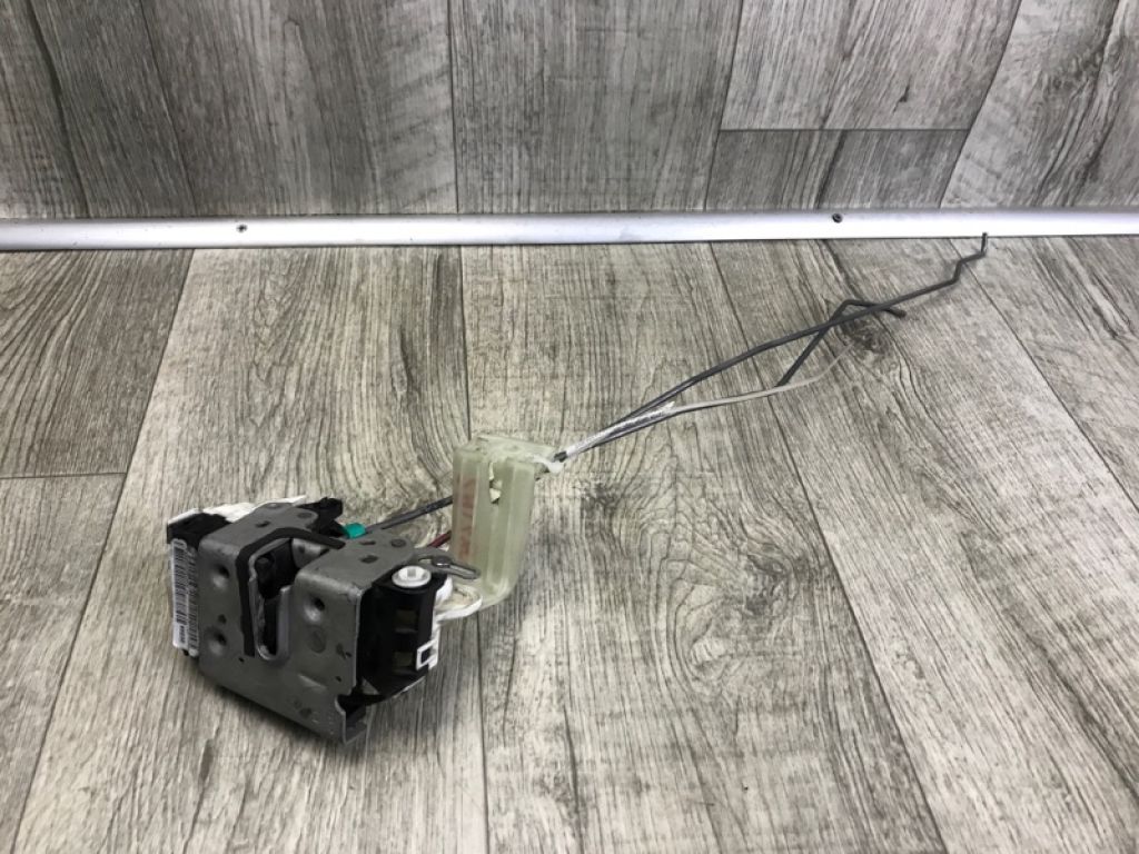 68068353AB | Замок двери задн. лев. JEEP COMPASS 06-16