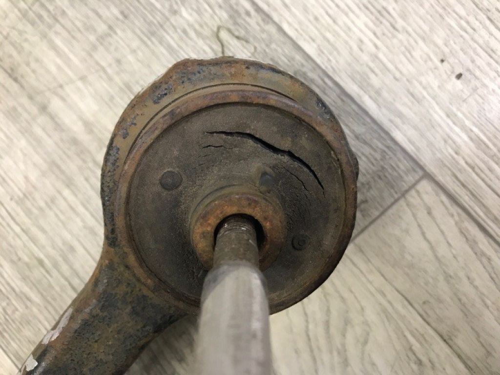 GR1B34J50 | Важіль передньої підвіски нижній лів. MAZDA 6 GG 02-07 - Фото 6