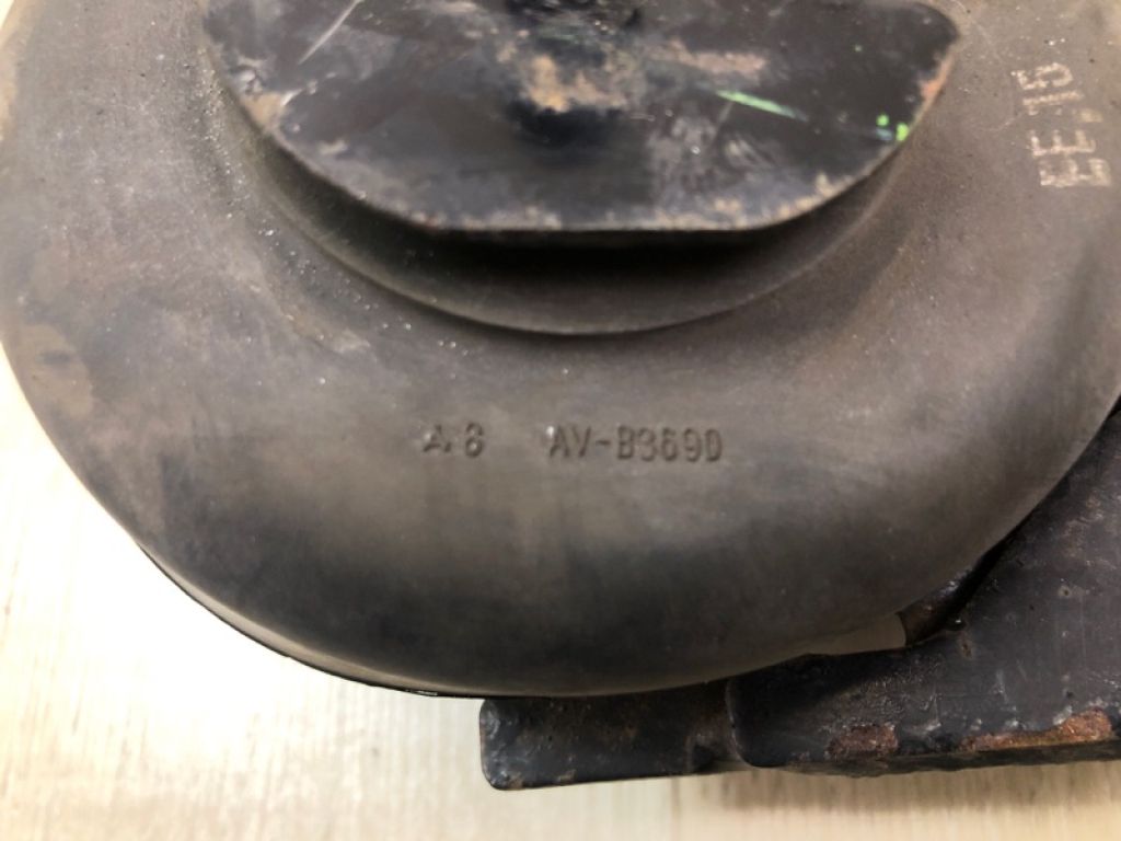 1236131121 | Подушка двигуна TOYOTA TACOMA 05-15 - Фото 6