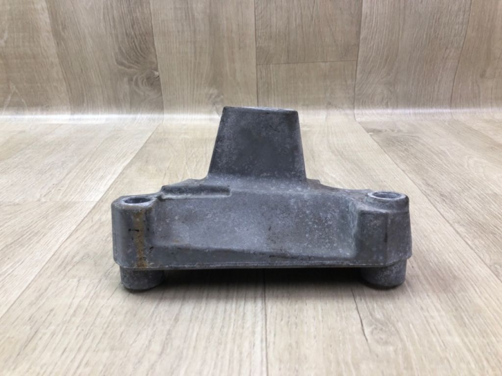 68186227AA | Кронштейн двигуна лів. JEEP PATRIOT 10-17 - Фото 2