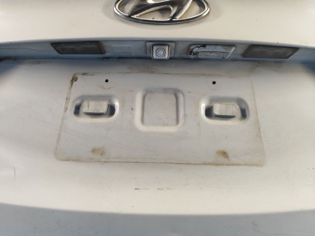 69200-3Y010 | Кришка багажника HYUNDAI ELANTRA MD 10-15 - Фото 9