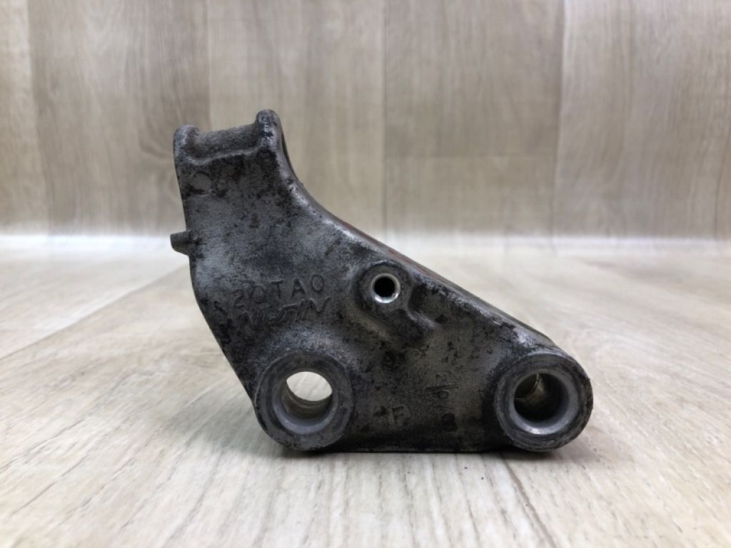 50620-TA0-A00 | Кронштейн опори двигуна HONDA ACCORD CU8 / TSX 08-14 - Фото 2