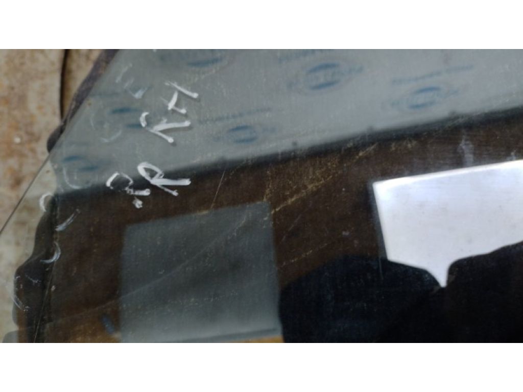 GA8A-72-511A | Стекло двери задн. прав. MAZDA 626 GE 91-97 - Фото 3