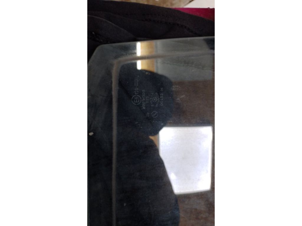 GA8A-72-511A | Стекло двери задн. прав. MAZDA 626 GE 91-97 - Фото 4