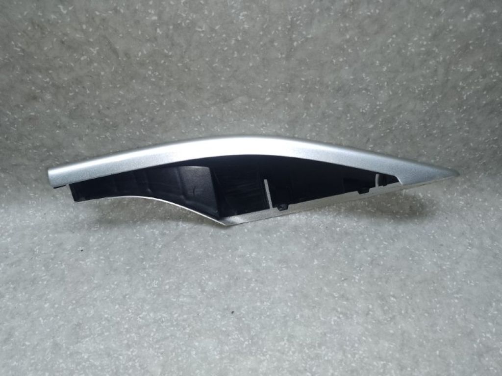 73870-1CA1A | Заглушка рейлінгу задн. прав. INFINITI FX/QX70 S51 08-17 - Фото 2