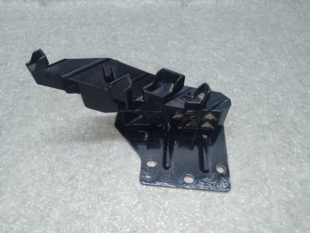 62293-1CA0A | Кронштейн переднього бампера (під фарою) лів. INFINITI FX/QX70 S51 08-17 - Фото 3