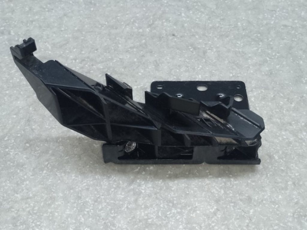 62292-1CA0A | Кронштейн переднього бампера (під фарою) прав. INFINITI FX/QX70 S51 08-17