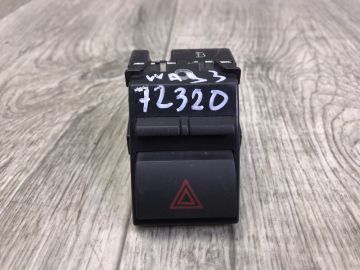 Кнопка аварийной сигнализации TOYOTA CAMRY 40 06-11