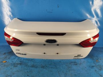 Кришка багажника FORD FOCUS 10-18