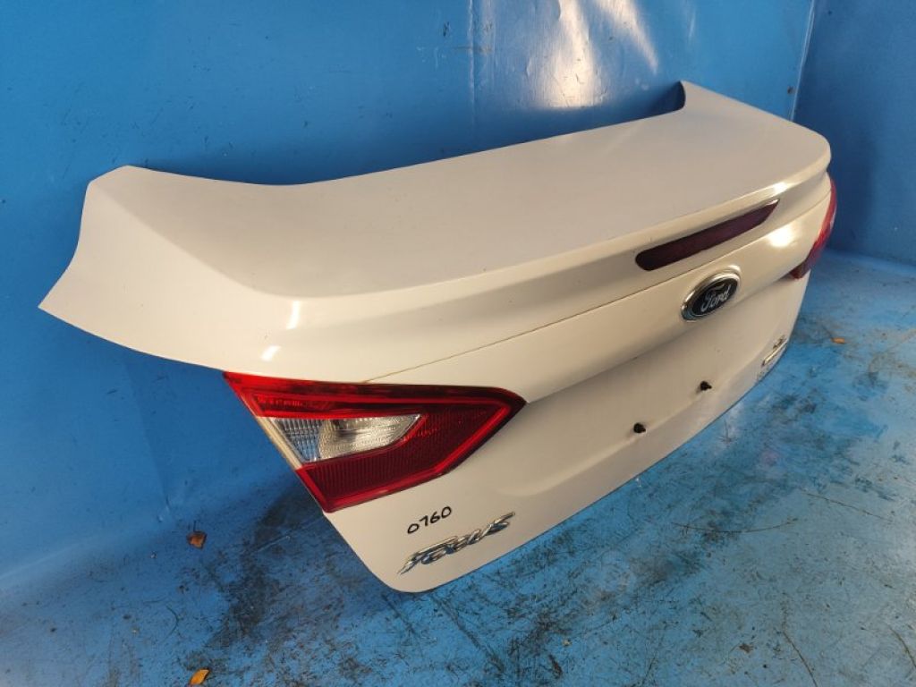CP9Z5440110AA | Кришка багажника FORD FOCUS 10-18 - Фото 4