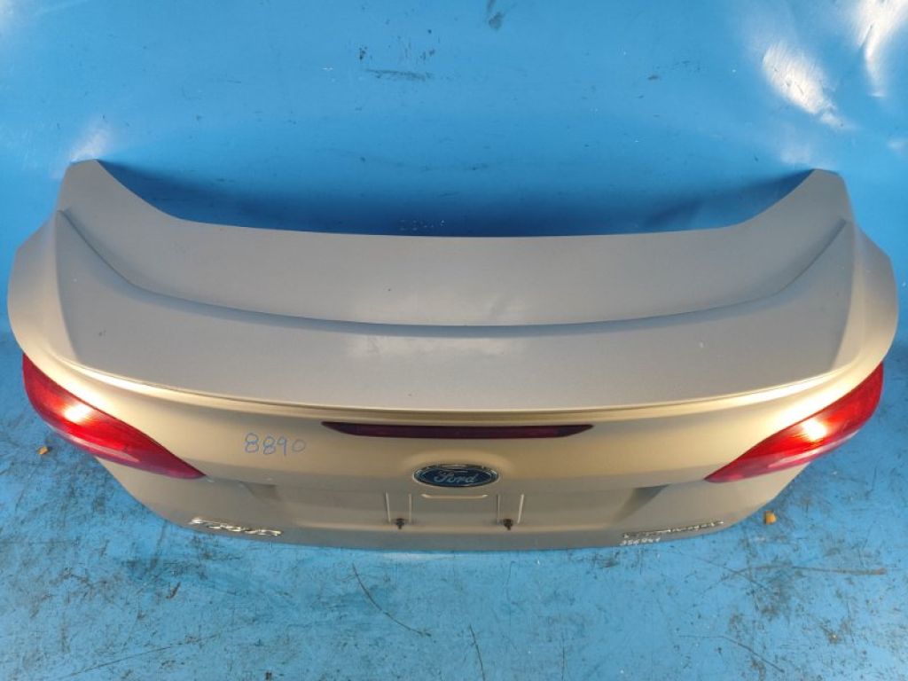 F1EZ5440110B | Кришка багажника FORD FOCUS 10-18 - Фото 2