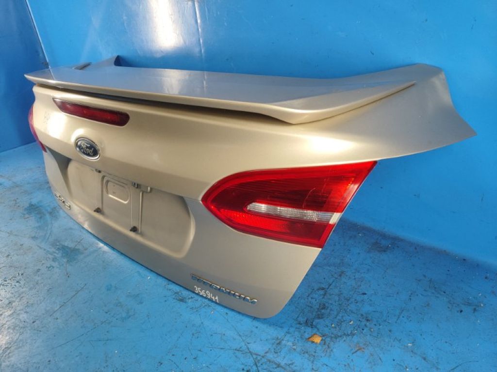 F1EZ5440110B | Кришка багажника FORD FOCUS 10-18 - Фото 3