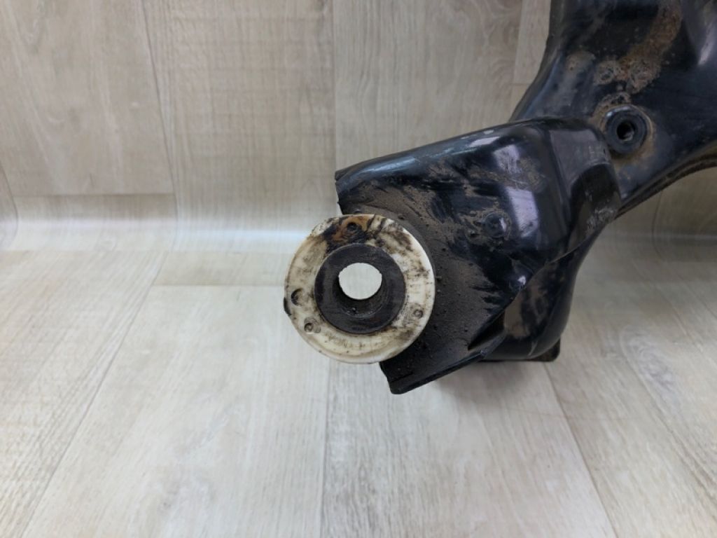 CP9Z-5019-A | Балка передней подвески FORD FOCUS 10-18 - Фото 3