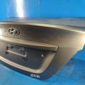 69200-1R020 | Кришка багажника HYUNDAI ACCENT RB 10- - Прев'ю 2