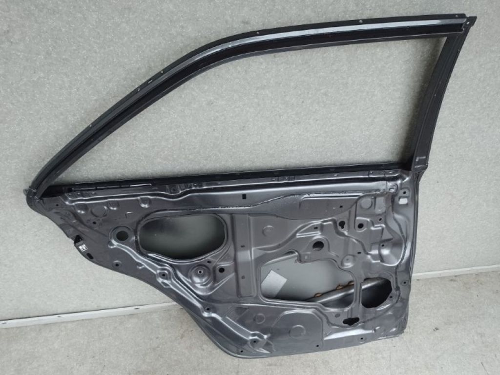67004-06150 | Двері задн. лів. TOYOTA CAMRY 50 12-15 - Фото 3