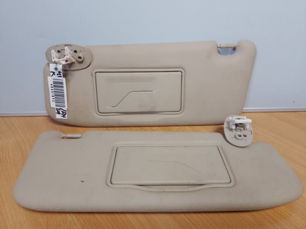 84802-57L00-V6N | Козирок сонцезахисний SUZUKI KIZASHI 09-14