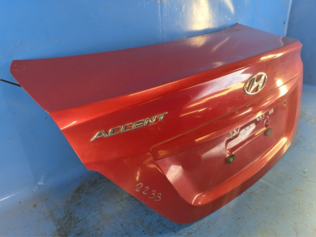 69200-1R020 | Крышка багажника HYUNDAI ACCENT RB 10- - Фото 4