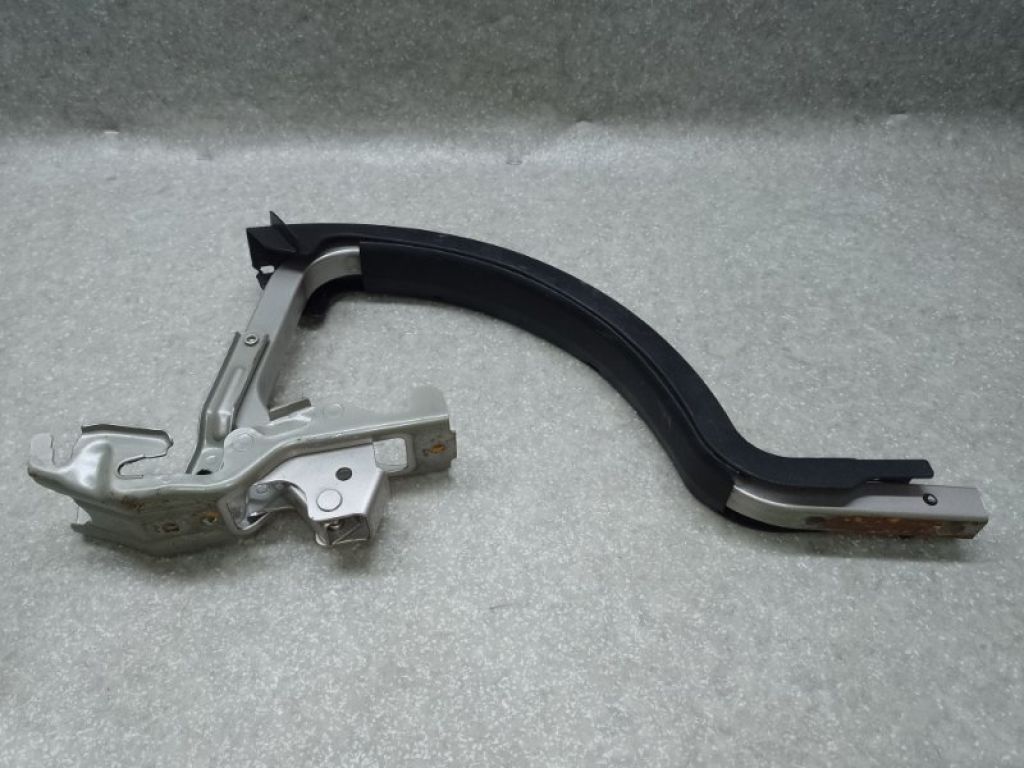 64510-33050 | Петля кришки багажника прав. LEXUS ES350 06-12