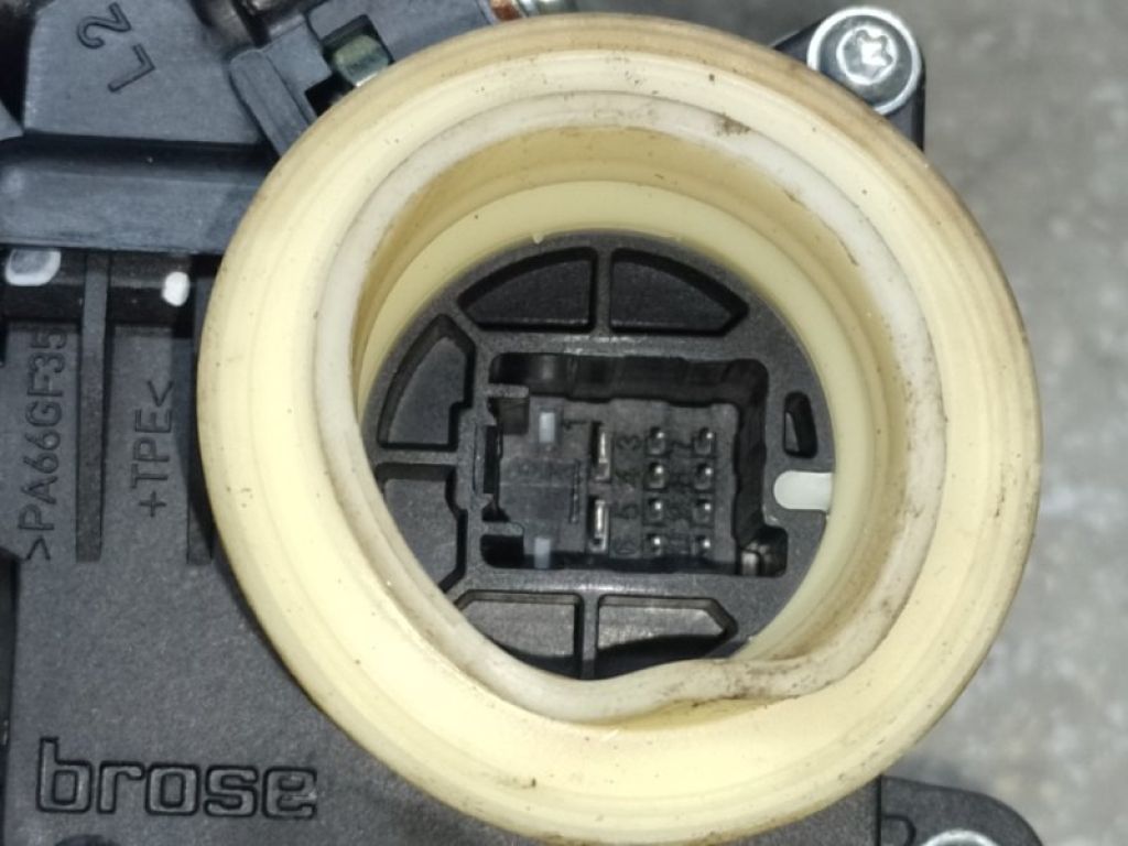 69804-12180 | Стеклоподъемник задн. лев. LEXUS ES350 06-12 - Фото 3