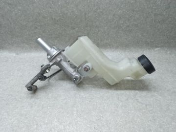 Головний гальмівний циліндр LEXUS ES350 06-12