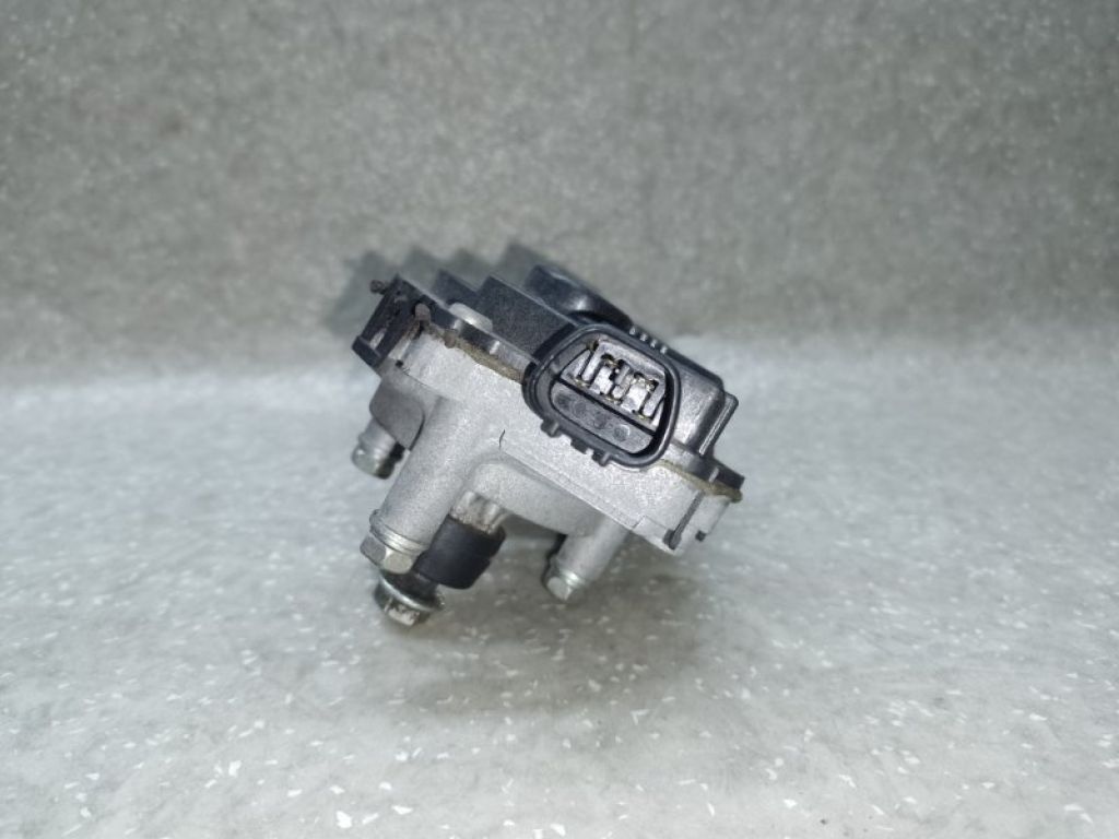 85110-33330 | Моторчик склоочисника передн. LEXUS ES350 06-12 - Фото 3