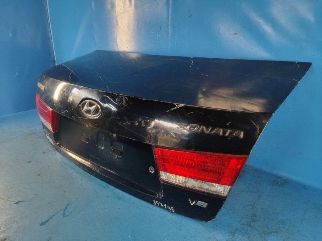 69200-0A000 | Кришка багажника HYUNDAI SONATA NF 04-10 - Фото 2